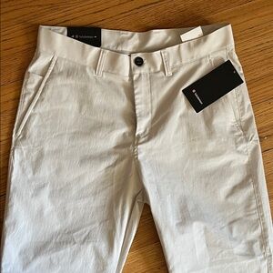 lululemon athletica Men’s Light Beige Chino Pants